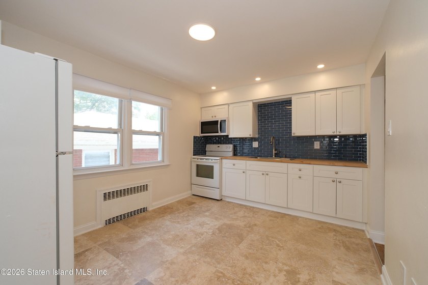 Rare opportunity to own a beautifully renovated property with - photo 35