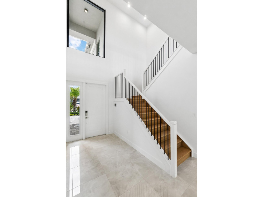 Brand new and never lived in, this stunning Honolulu model in - photo 8