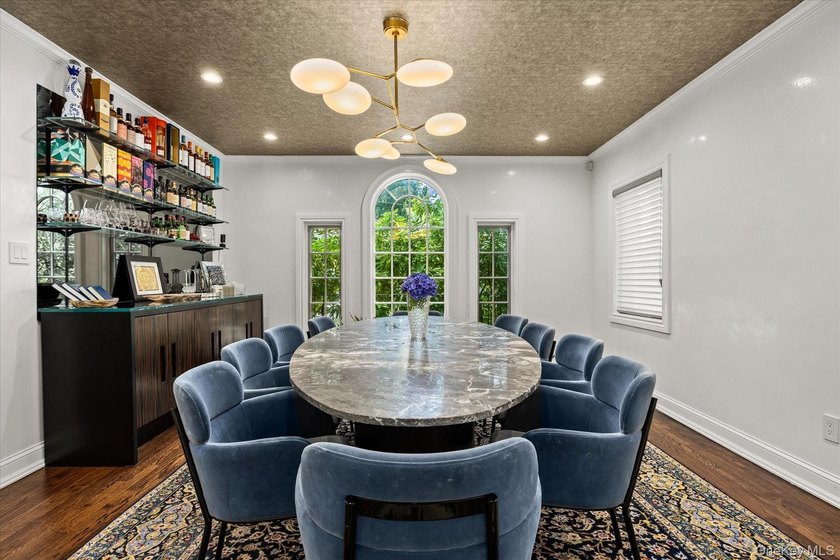 Welcome to this elegant, bright, and sun-drenched renovated - photo 15