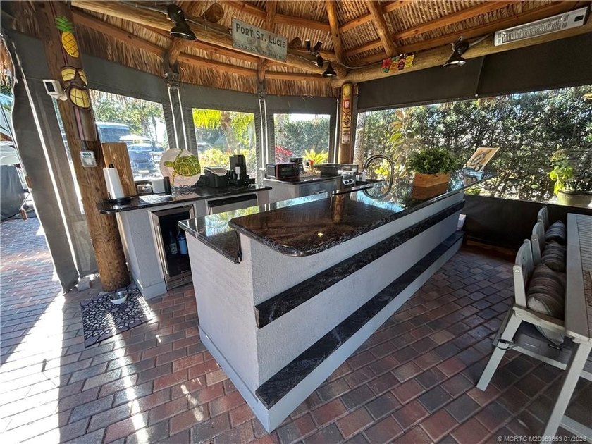 Welcome to this tropical sanctuary, where luxury and attention - photo 18