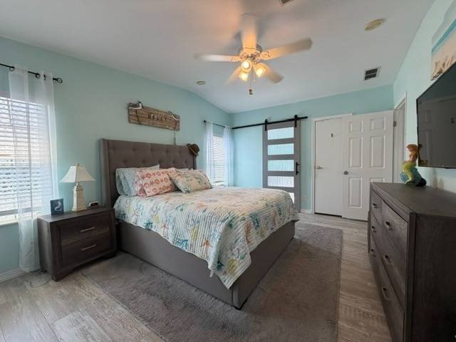 Welcome to 2121 Bayou Dr. S in the highly desirable Riverside - photo 17