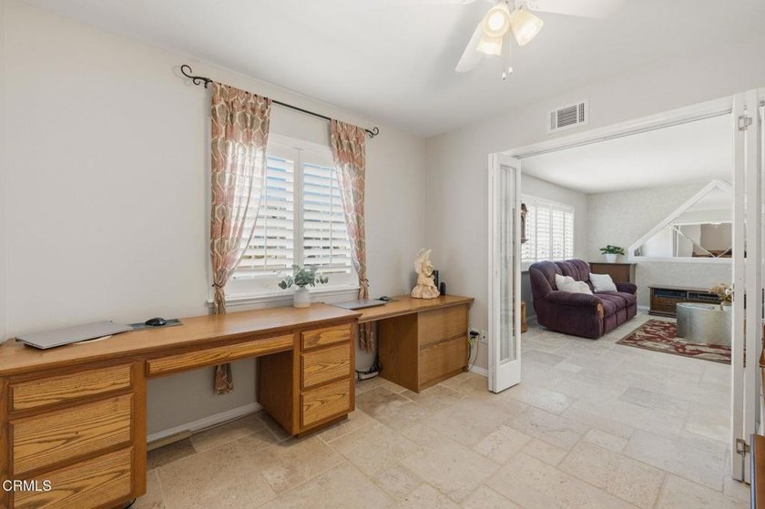 Located on the sunny East Side of Ventura, this beautifully - photo 8