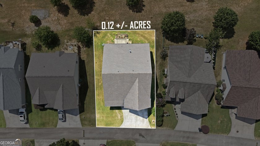 Welcome to this spacious 4 bedroom, 3 bath home in the highly - photo 39