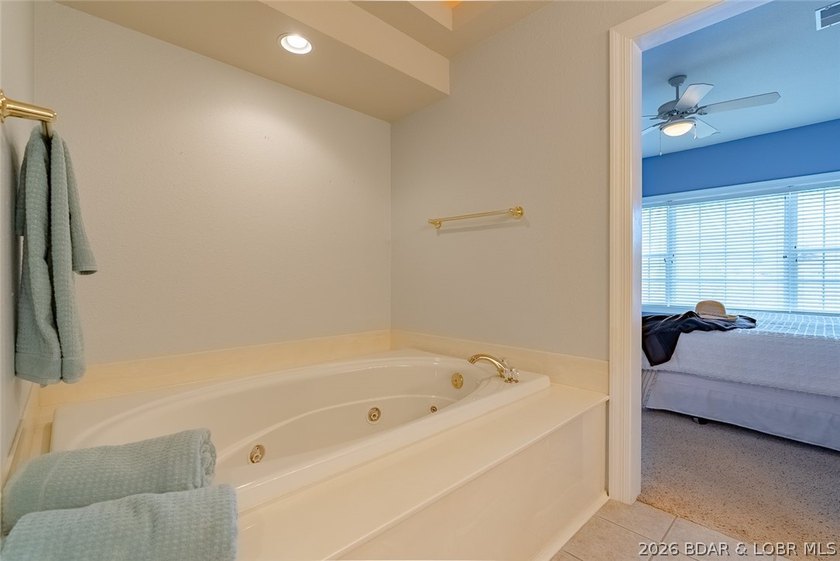 This beautiful walk-in *turnkey* unit includes a 12x36 &amp; is - photo 23