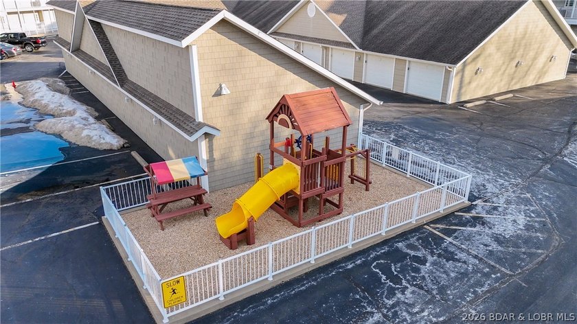 This beautiful walk-in *turnkey* unit includes a 12x36 &amp; is - photo 45