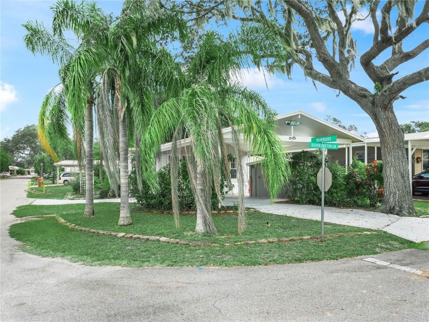 This partially furnished home comes as you see it. The unit was - photo 2