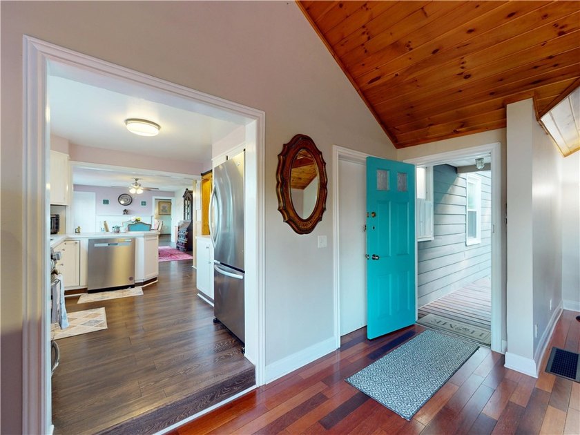 Enjoy the best of Seneca Lake living on the desirable west side - photo 16