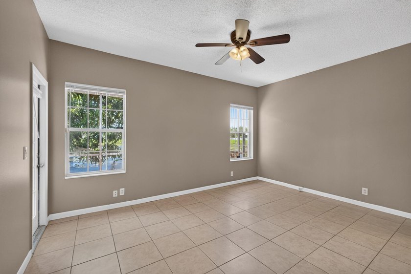 What a value! Solid CBS construction, 3 bedrooms, 2 baths plus 1 - photo 20