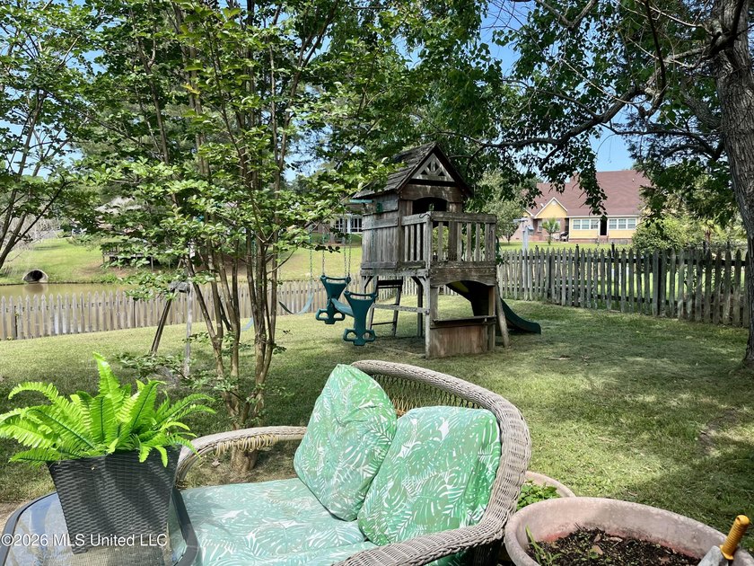 This property has so much to offer: a spacious cul-de-sac lot - photo 28