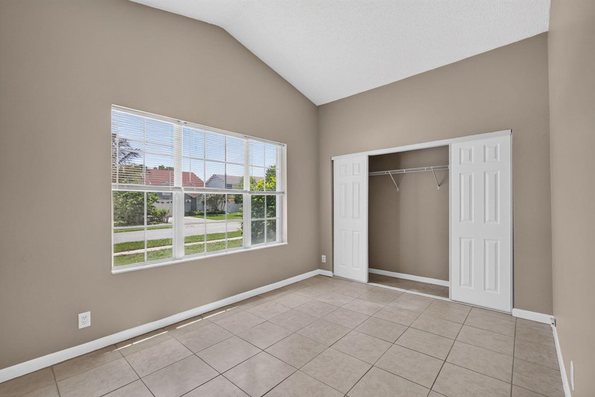 What a value! Solid CBS construction, 3 bedrooms, 2 baths plus 1 - photo 35