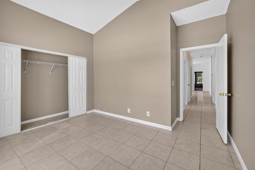 What a value! Solid CBS construction, 3 bedrooms, 2 baths plus 1 - photo 36