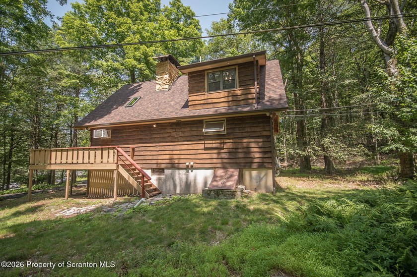 Lake Community Chalet--Pride of ownership throughout. This - photo 42