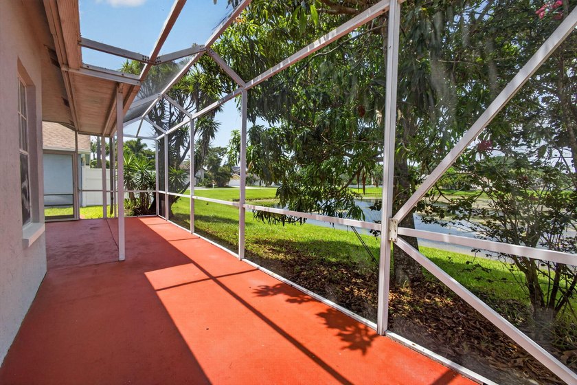 What a value! Solid CBS construction, 3 bedrooms, 2 baths plus 1 - photo 42