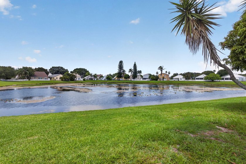What a value! Solid CBS construction, 3 bedrooms, 2 baths plus 1 - photo 44
