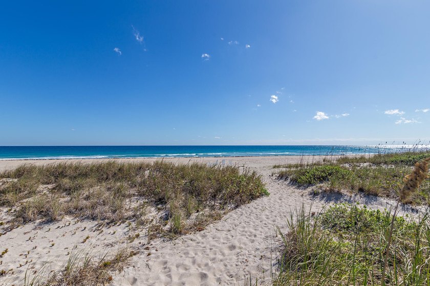 235 Ocean Terrace presents a rare opportunity on Palm Beach's - photo 16
