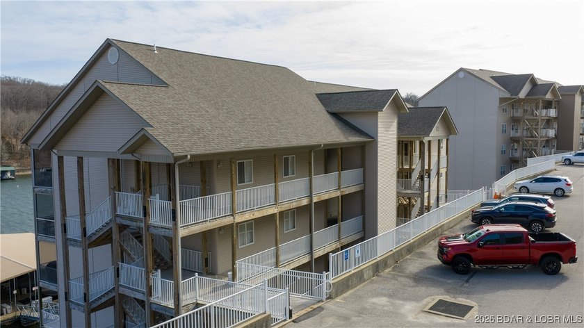 This is the total package! This beautiful 2-bedroom, 2-bath - photo 26