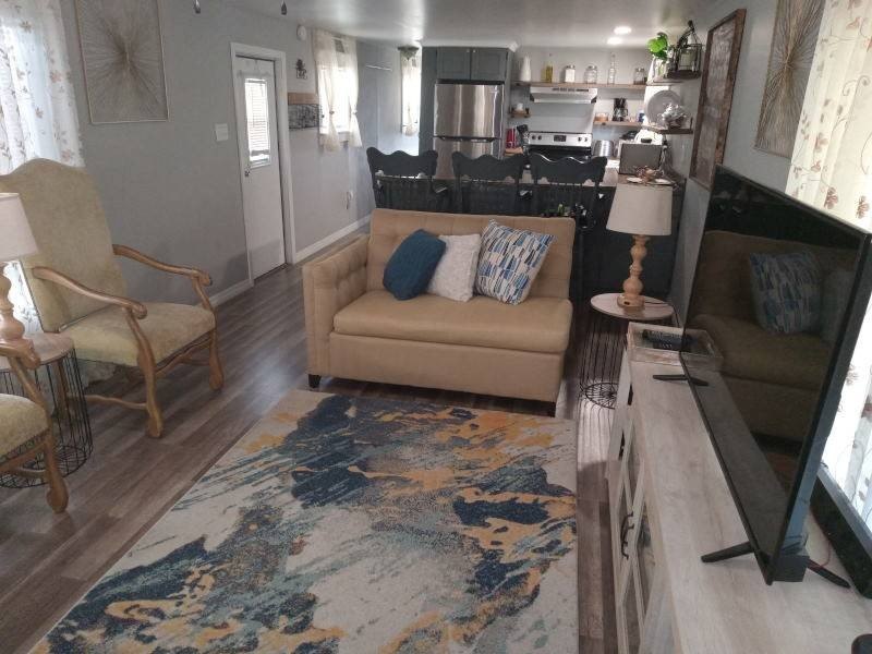 Stylish, Smart, and Spacious - This One's a Must-See! Welcome to - photo 11