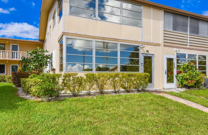 Step into this beautifully bright and spacious first-floor - photo 4