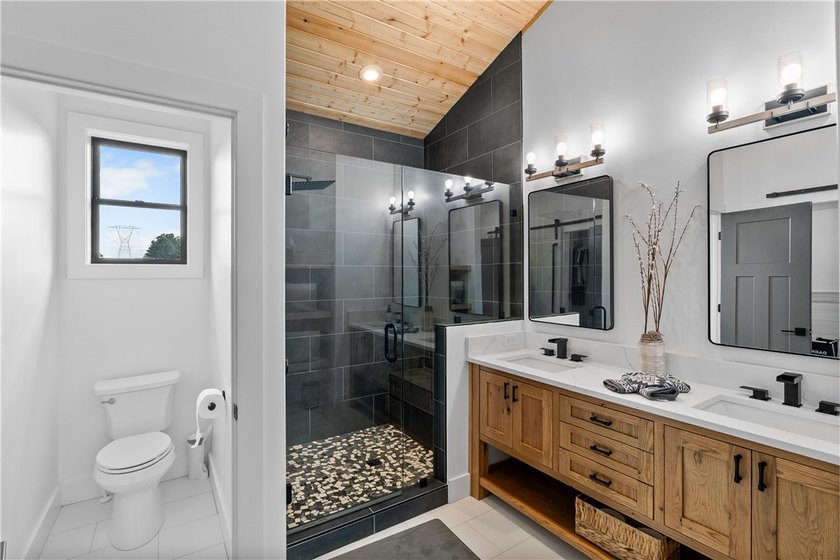 Experience Luxury Lake Living on Lake Keowee This unique - photo 15