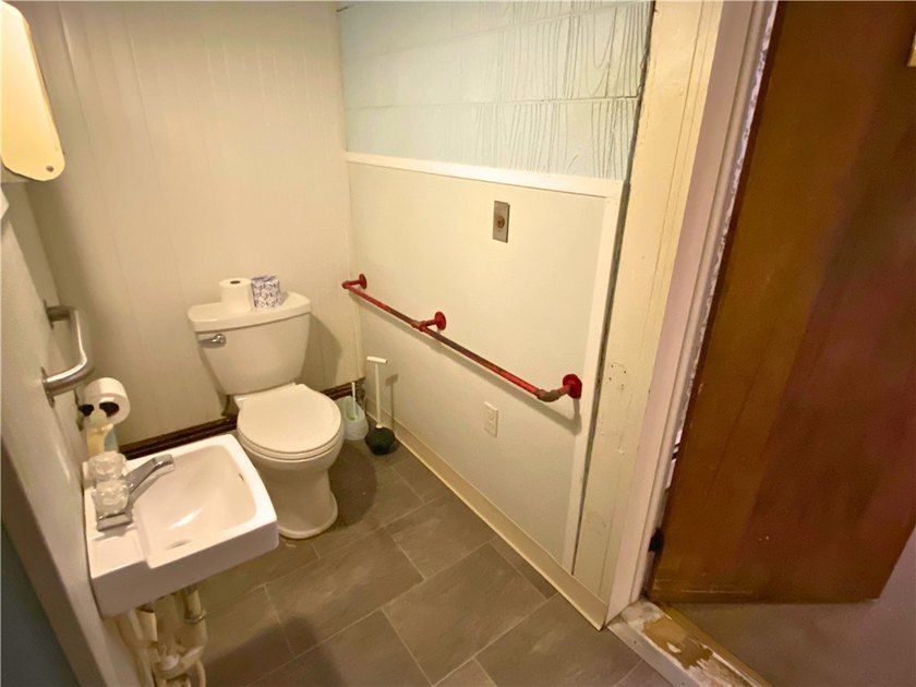For the first time in 75 years, this remarkable property - photo 21