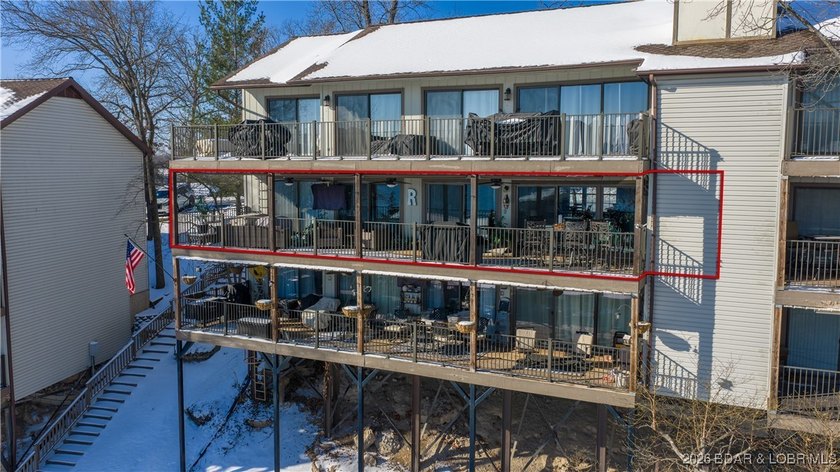 Beautifully updated waterfront condominium with stunning lake - photo 23