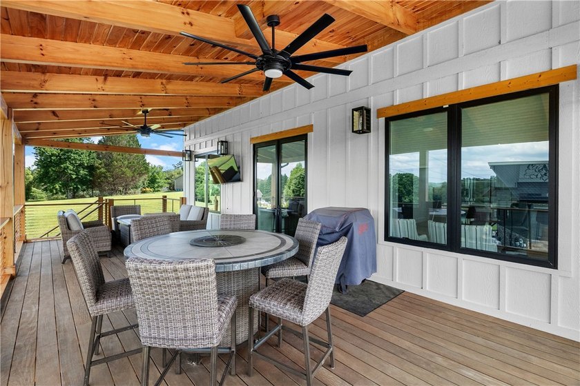 Experience Luxury Lake Living on Lake Keowee This unique - photo 31