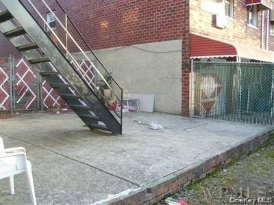 Corner Property - Investor's Dream &amp; Income Producer! Discover - photo 4