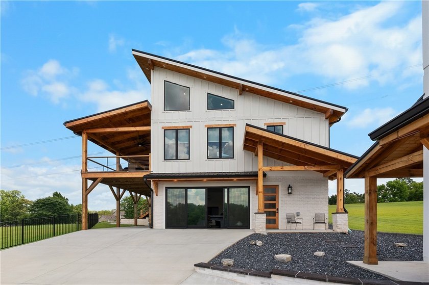 Experience Luxury Lake Living on Lake Keowee This unique - photo 35