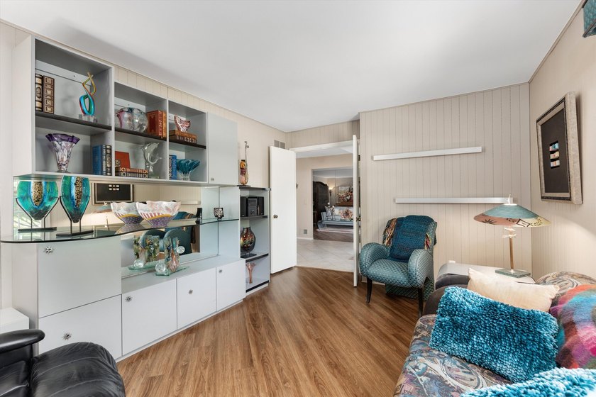 Experience comfortable, established living in Rolling Oaks of - photo 8