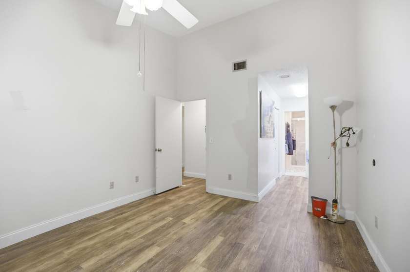 Motivated seller-Move-in ready in a desirable 55+ community! - photo 13