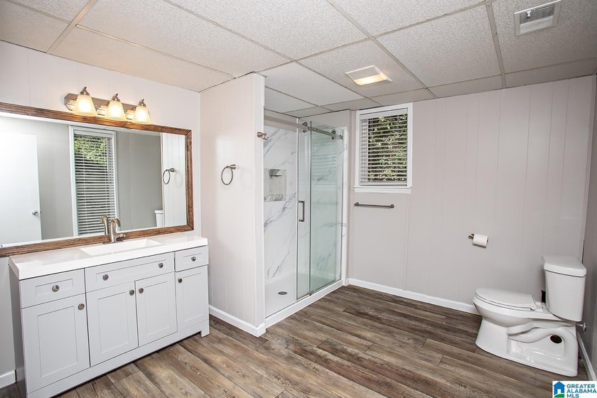 Completely renovated and move-in ready, this light-filled home - photo 21