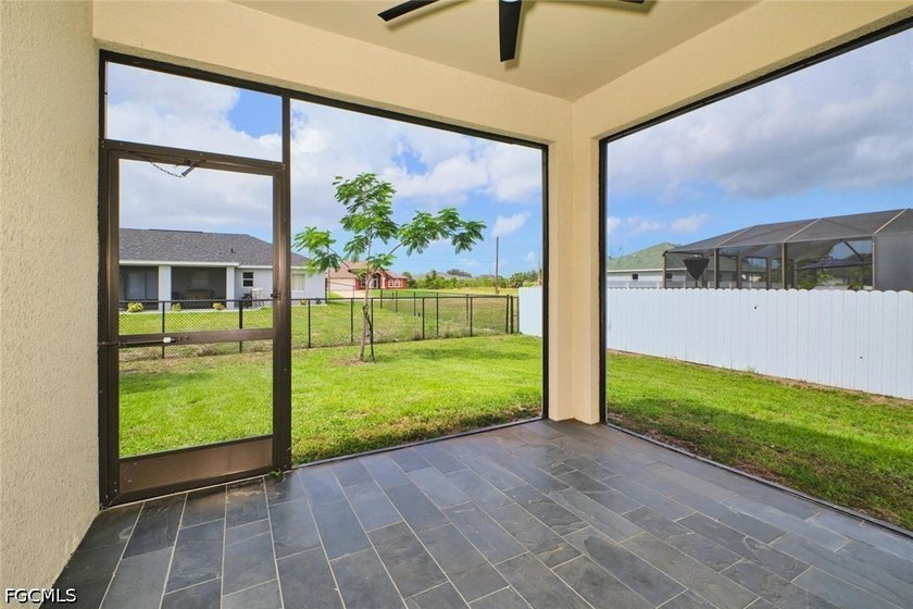 Welcome to this exceptional home in the highly sought-after area - photo 26