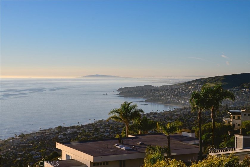 Enjoy awe-inspiring panoramic Catalina Island and Coastline - photo 12