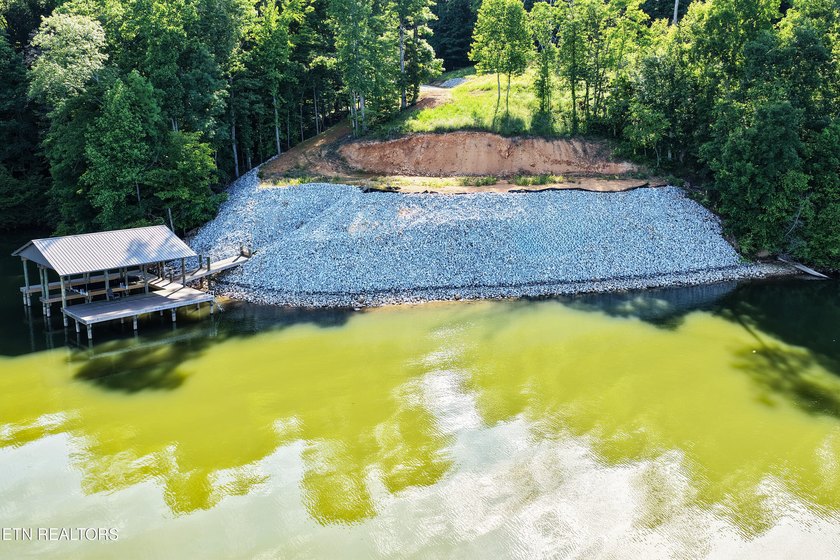 Rare opportunity for premium main channel waterfront lot with - photo 14