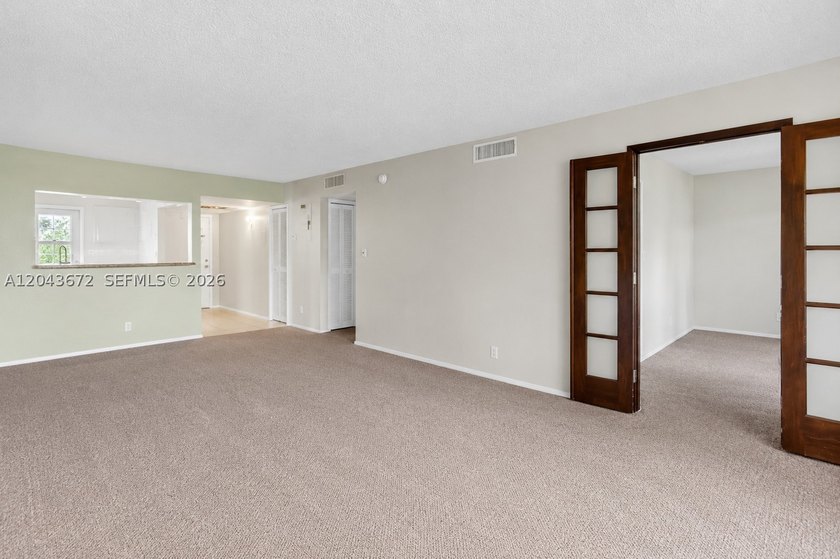Welcome to Building 38, one of Palm-Aire's most desirable - photo 11