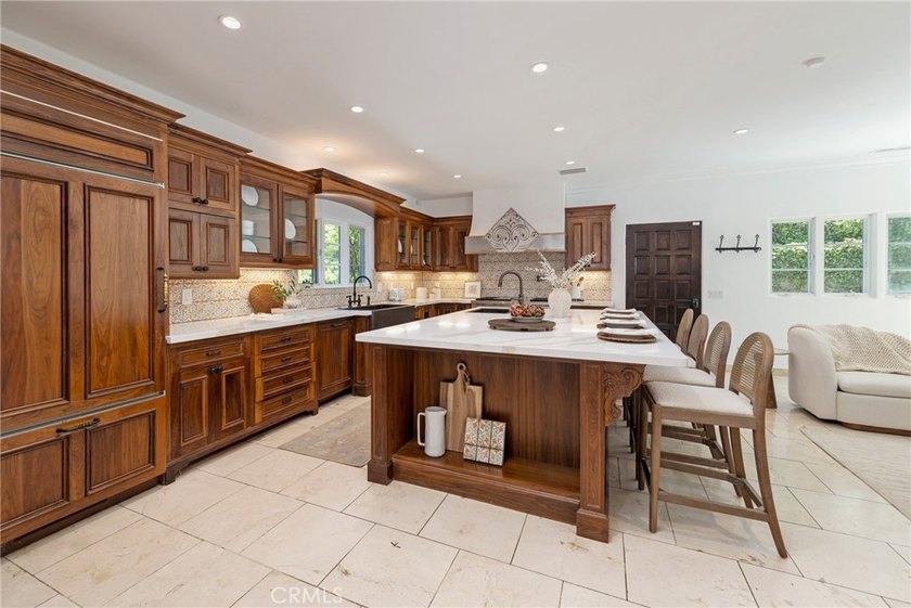 Welcome to ''Villa Bellatorre,'' a remodeled Montecito estate - photo 11
