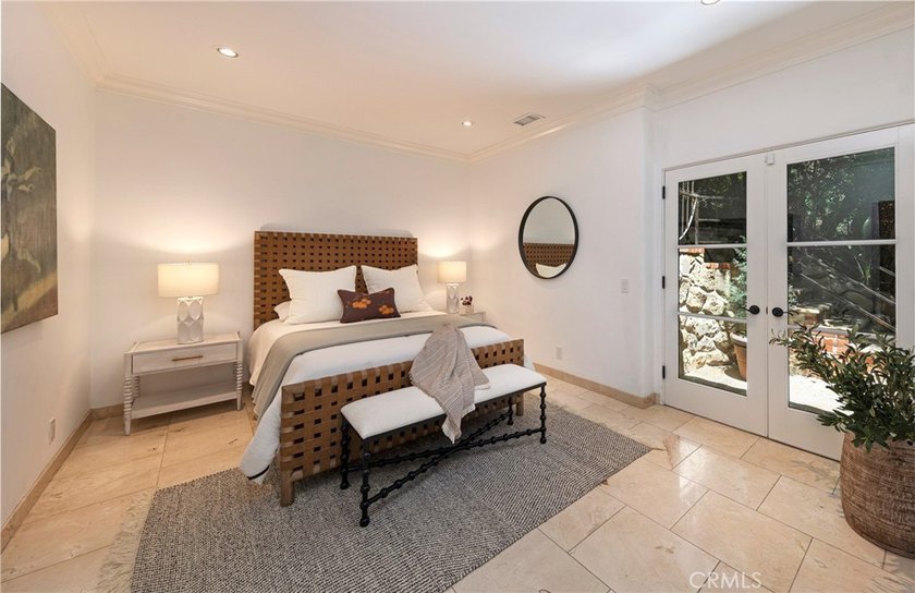 Welcome to ''Villa Bellatorre,'' a remodeled Montecito estate - photo 19