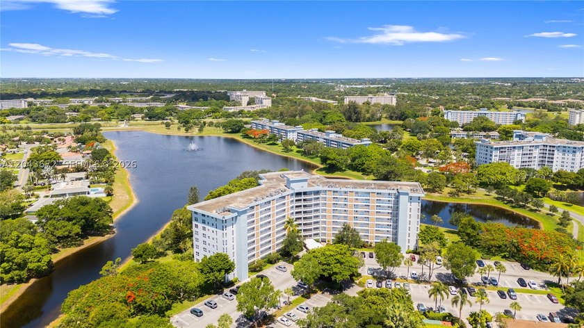 Welcome to Building 38, one of Palm-Aire's most desirable - photo 46