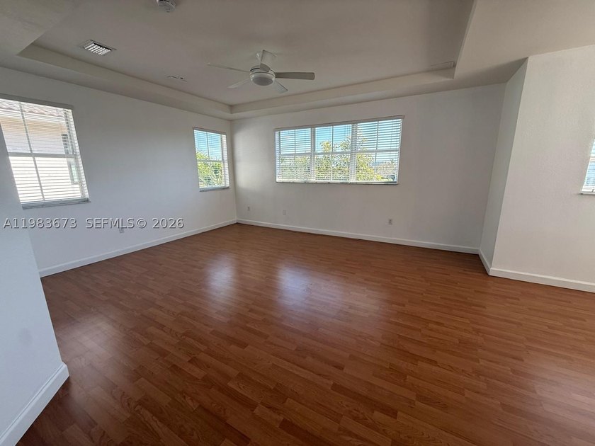 Gorgeous single-family residence, San Cristobal Model in the - photo 13