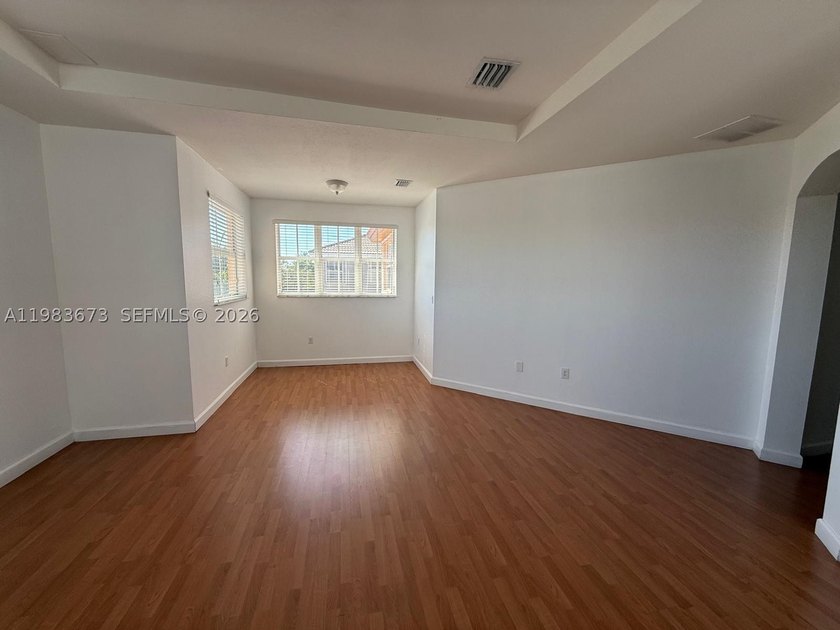 Gorgeous single-family residence, San Cristobal Model in the - photo 15