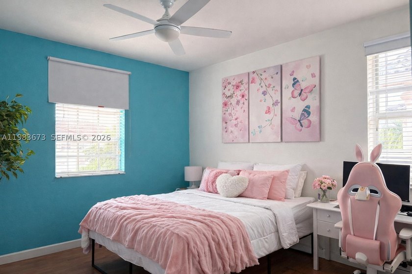 Gorgeous single-family residence, San Cristobal Model in the - photo 18