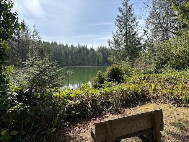 Cutie in Buck Lake Trailer Park with wonderful lake views. This - photo 21
