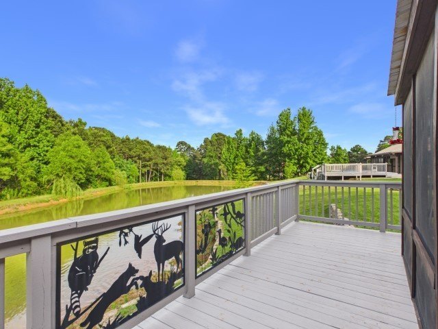 Custom steel-frame home with guest quarters, shop, pool, pond &amp; - photo 31