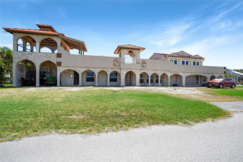 Unique is an understatement in describing this 4 bedroom, 3 - photo 3