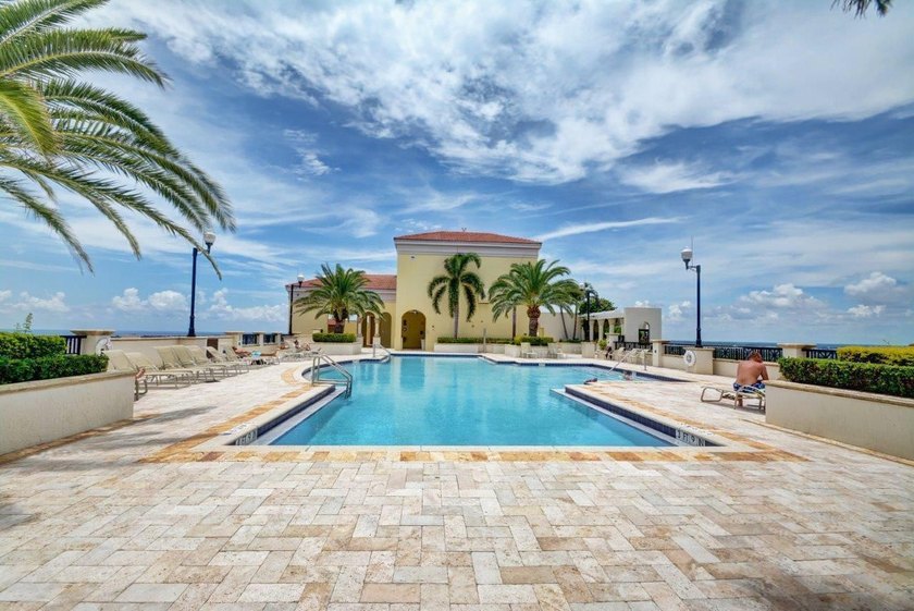 Experience unparalleled luxury in the heart of downtown City - photo 48