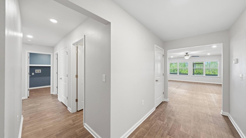 Welcome to a beautifully maintained 4-bedroom, 2-bath home in - photo 17