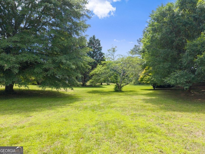 Discover the possibilities with this charming brick ranch - photo 20