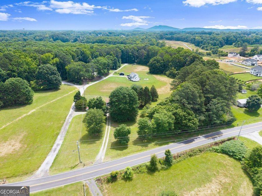 Discover the possibilities with this charming brick ranch - photo 23