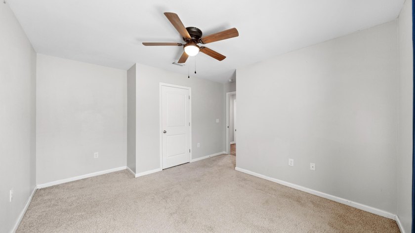 Welcome to a beautifully maintained 4-bedroom, 2-bath home in - photo 26