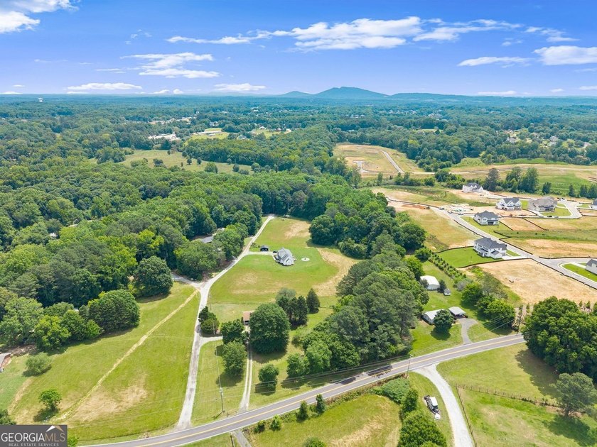 Discover the possibilities with this charming brick ranch - photo 31